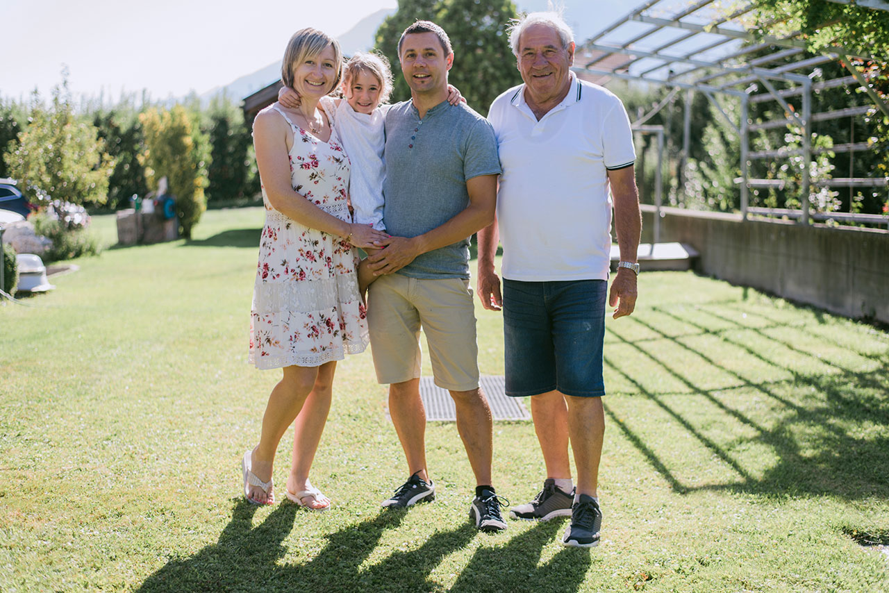 Familie Gluderer mit Seniorchef Gottfried, Juniorchef Markus, Inge und Jana Familie Gluderer